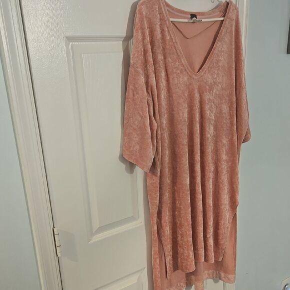 Pink Velvet V-Neck Tunic - Picture 4 of 6